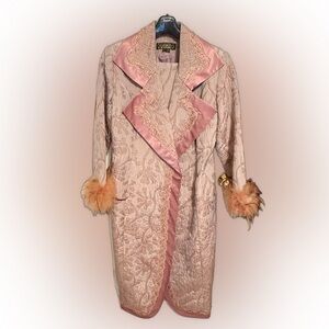 Donna Vinci Elegant Pink Lace Coat Dress